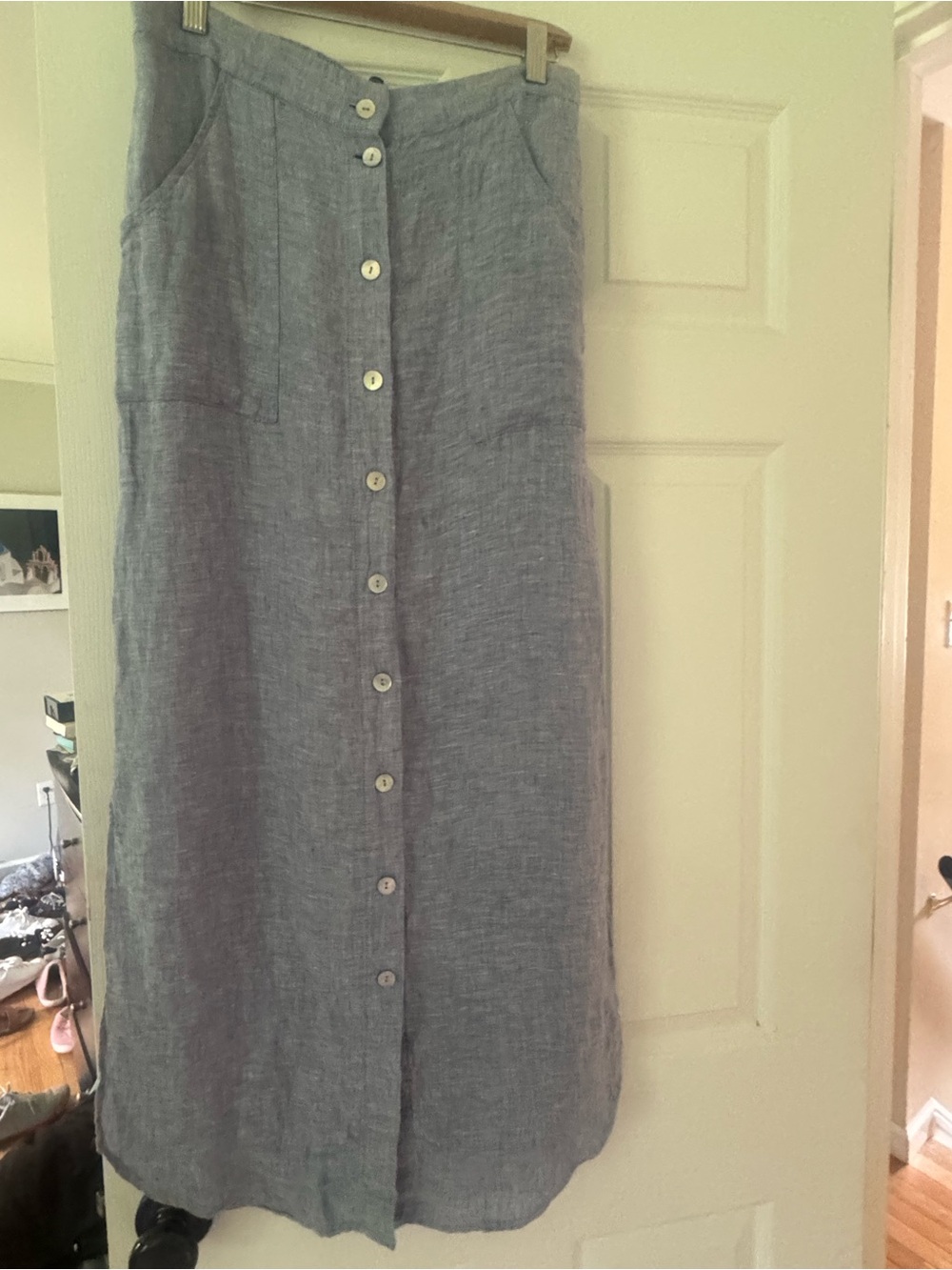 Tahari linen light blue  Button-Front midi skirt